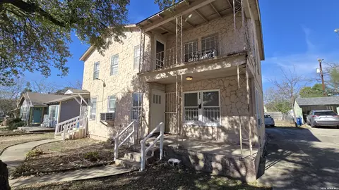 323 Claremont, San Antonio, TX 78209