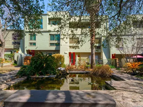 3102 Eisenhauer #C 26, San Antonio, TX 78209