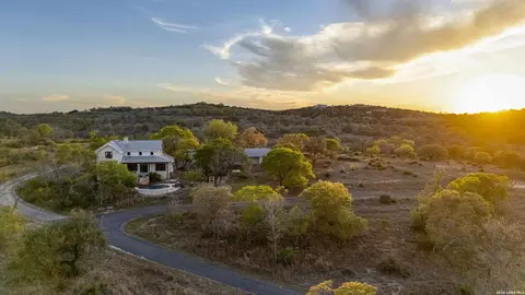 1429 Kendall Jackson, Comfort, TX 78013