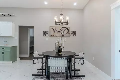 Dining - 185 E Medium Mdw, Lytle, TX 78052 photo 1 of 1