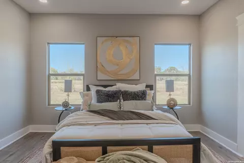 Bedroom - 185 E Medium Mdw, Lytle, TX 78052 photo 2 of 8