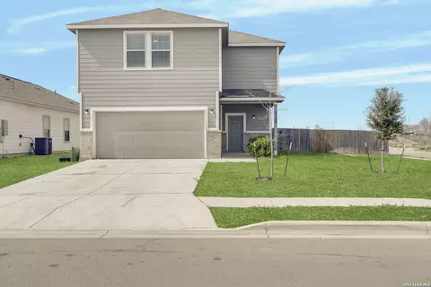2532 Marty Way, Seguin, TX 78155