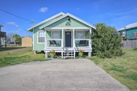 247 Allen M Park, Rockport, TX 78382