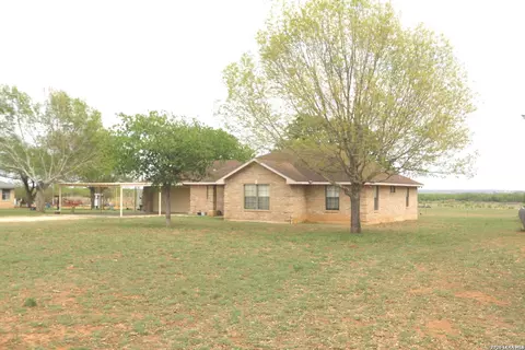 9404 Crow Ln #2, Adkins, TX 78101