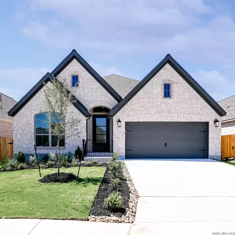 1731 Gyst Rd, Seguin, TX 78155