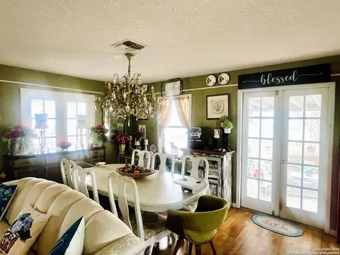 Dining - 521 Cr 7713 #1, Devine, TX 78016 photo 1 of 1