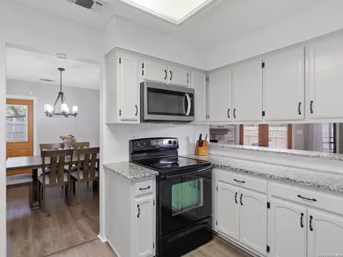 5611 Timber Jack, San Antonio, TX 78250