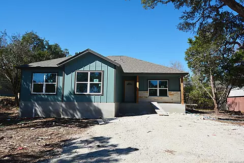 201 Country Hvn, Spring Branch, TX 78070