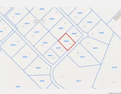 254 Frio Estates Dr, Moore, TX 78057