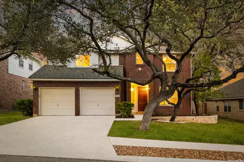 2634 Lakehills St, San Antonio, TX 78251