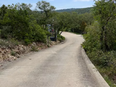 18553 Bandera Rd, Helotes, TX 78023