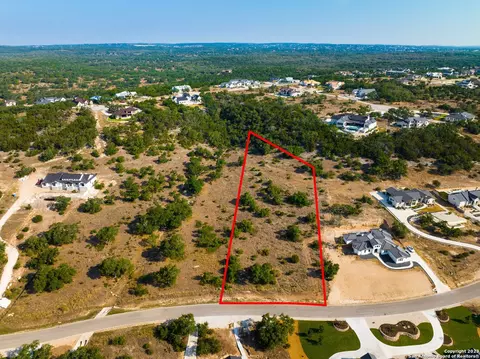 5752 Copper Vis, New Braunfels, TX 78132