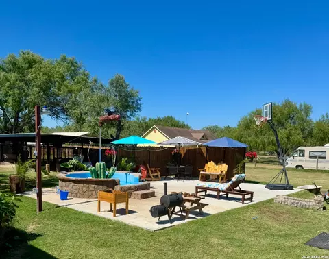 Exterior - 5980 Smith, Von Ormy, TX 78073 photo 5 of 12