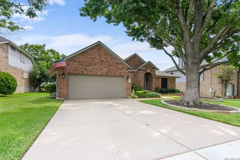2501 Amen Corner Rd, Pflugerville, TX 78660