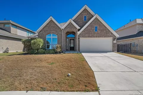 3105 High Mdw, Seguin, TX 78155