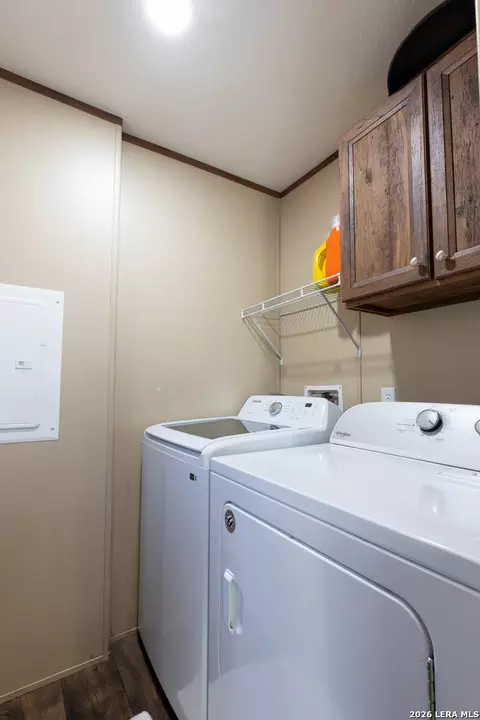 869 873 County Road 773, Devine, TX 78016 photo 19