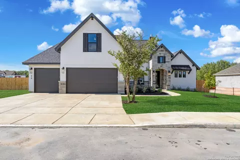 278 Allen Ave, Castroville, TX 78009