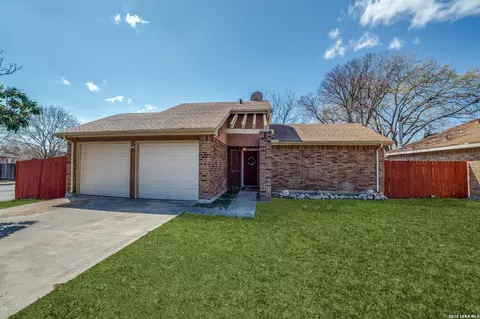 9502 Woodland Hls, San Antonio, TX 78250