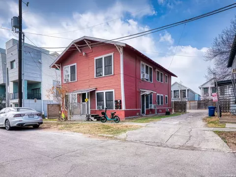 215 Paschal St, San Antonio, TX 78212