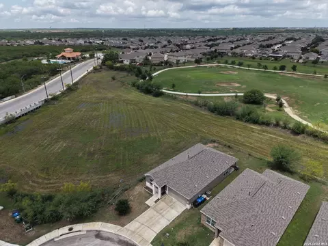 803 Blue Lndg, San Antonio, TX 78221