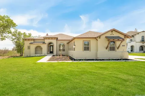 671 Legend Park, Castroville, TX 78009