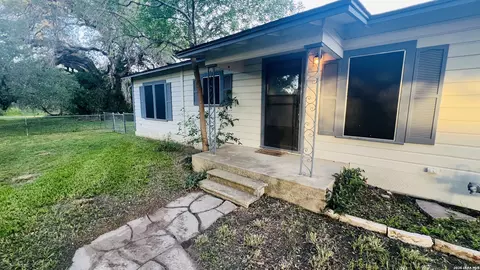 149 Carroll, Poth, TX 78147
