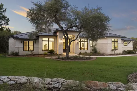 57 Sotol Ln, Boerne, TX 78006