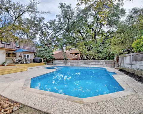 13003 Chateau Frst, San Antonio, TX 78230