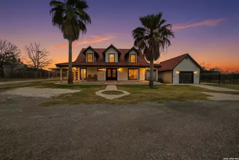 5608 Curran, Von Ormy, TX 78073