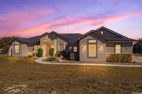 136 Vista View Pl, Spring Branch, TX 78070
