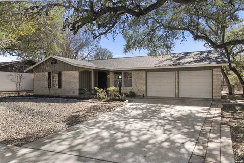 11114 Dreamland Dr, San Antonio, TX 78230