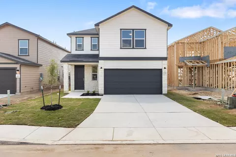 946 Bull Boat Ln, San Antonio, TX 78221