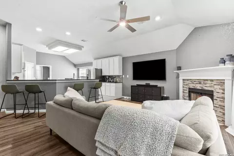 5822 Cedar Path, San Antonio, TX 78249