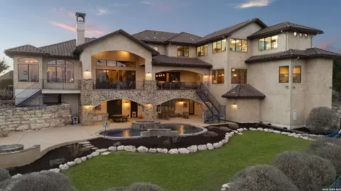 1039 Bluewater Pl, Spring Branch, TX 78070