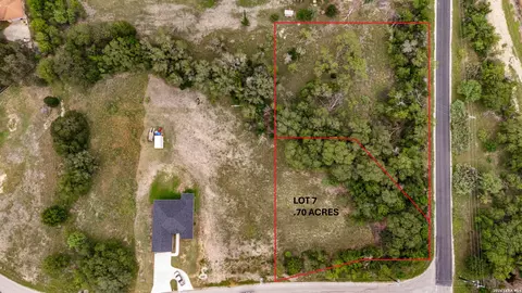 lot7 River Blf, Castroville, TX 78009