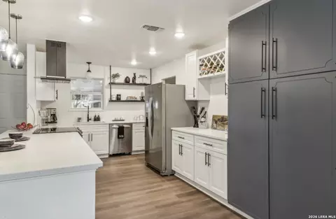 194 Rosewood, New Braunfels, TX 78130