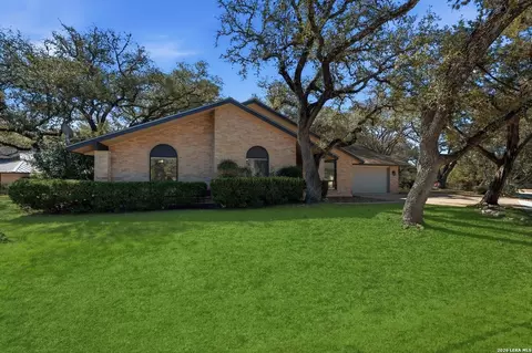 802 Sherman Oak, San Antonio, TX 78232