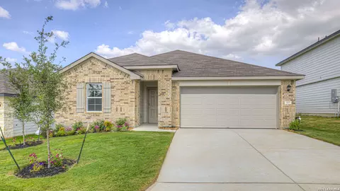 327 Boatman Cv, Seguin, TX 78155