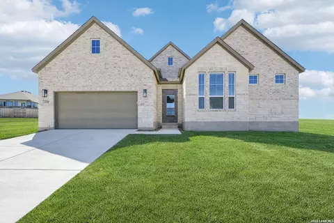 1334 Wilson Crk, New Braunfels, TX 78132