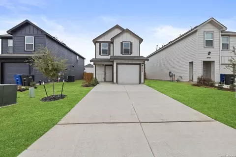 5935 Celestite Bnd, San Antonio, TX 78222
