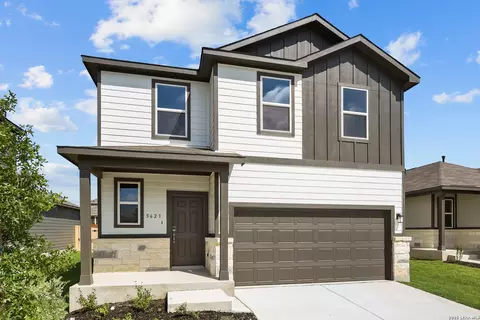 5623 Franklin Hls, Von Ormy, TX 78073