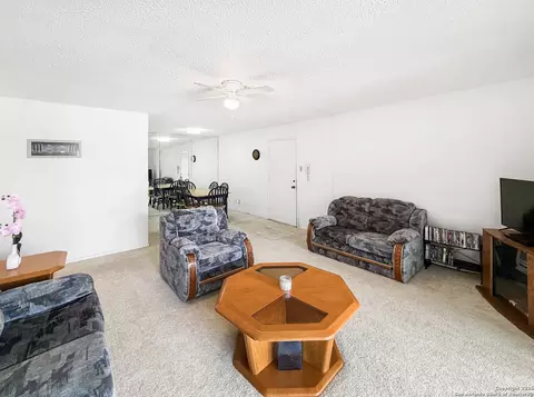 1819 Babcock # 506-E, San Antonio, TX 78229