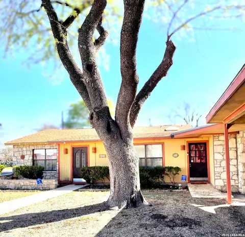 102 Audrey Alene Dr, San Antonio, TX 78216