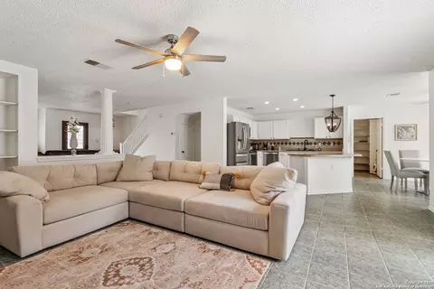 11053 Cedar Park, San Antonio, TX 78249