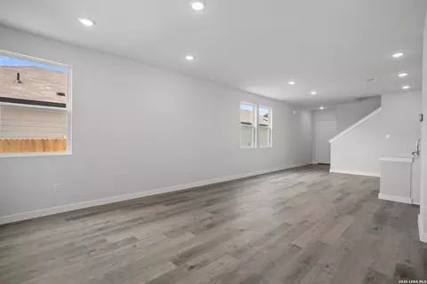 Living - 5618 Franklin Hls, Von Ormy, TX 78073 photo 2 of 3