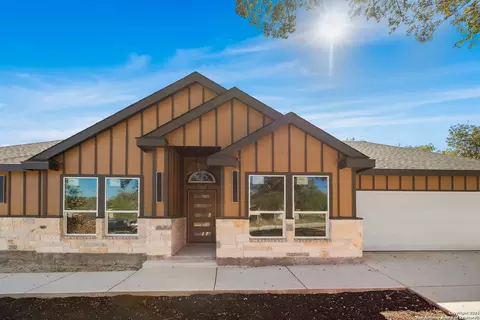 23102 Shady Frst, Elmendorf, TX 78112