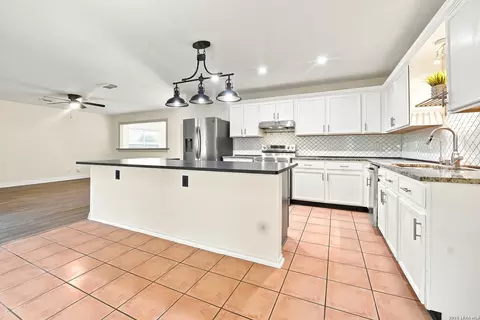 11438 Lima, San Antonio, TX 78213