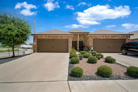 11001102 Stanley, Seguin, TX 78155