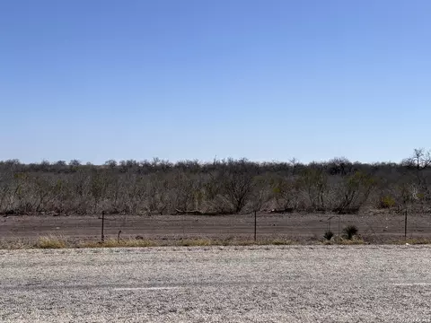 0 Hwy 72, Three Rivers, TX 78071