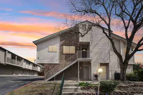 349 Harmony Ct # 349, San Antonio, TX 78217